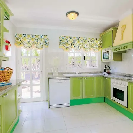 Casa Charlotte فيلة